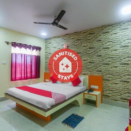 Oyo 60771 New Puri Hotel Dış mekan fotoğraf