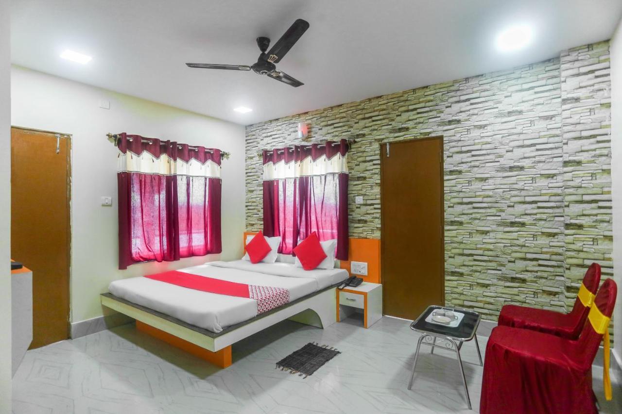 Oyo 60771 New Puri Hotel Dış mekan fotoğraf