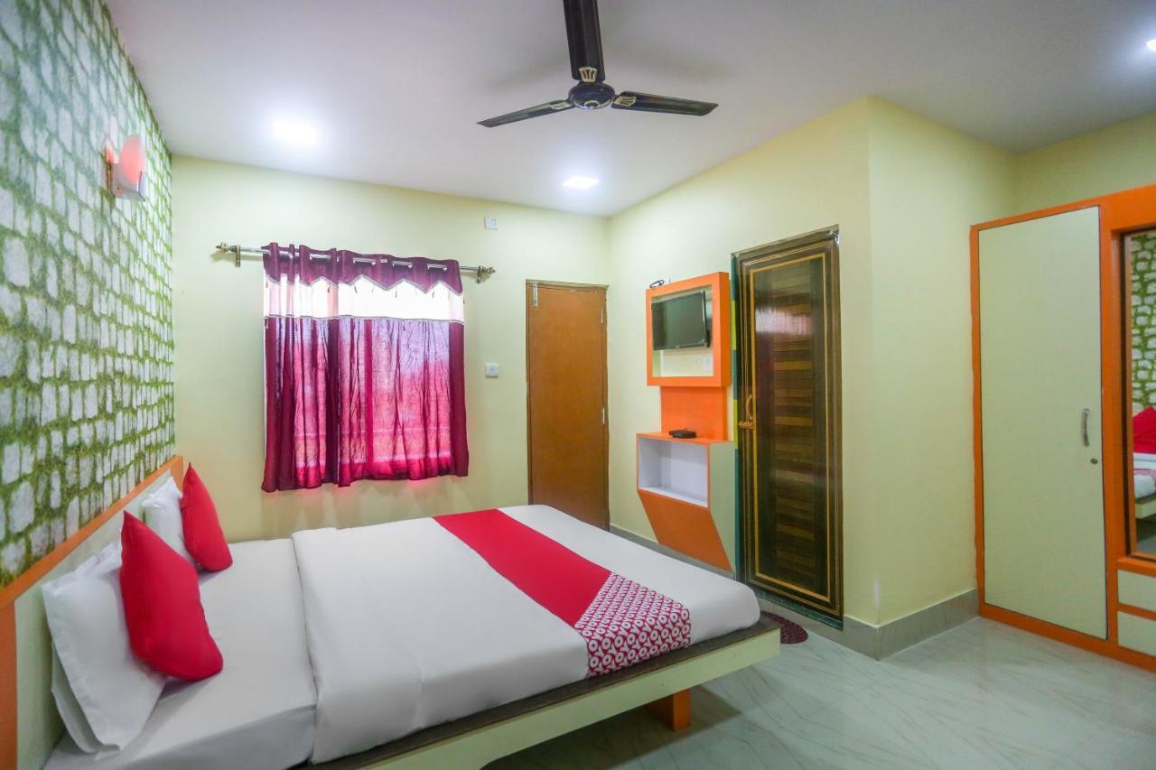 Oyo 60771 New Puri Hotel Dış mekan fotoğraf