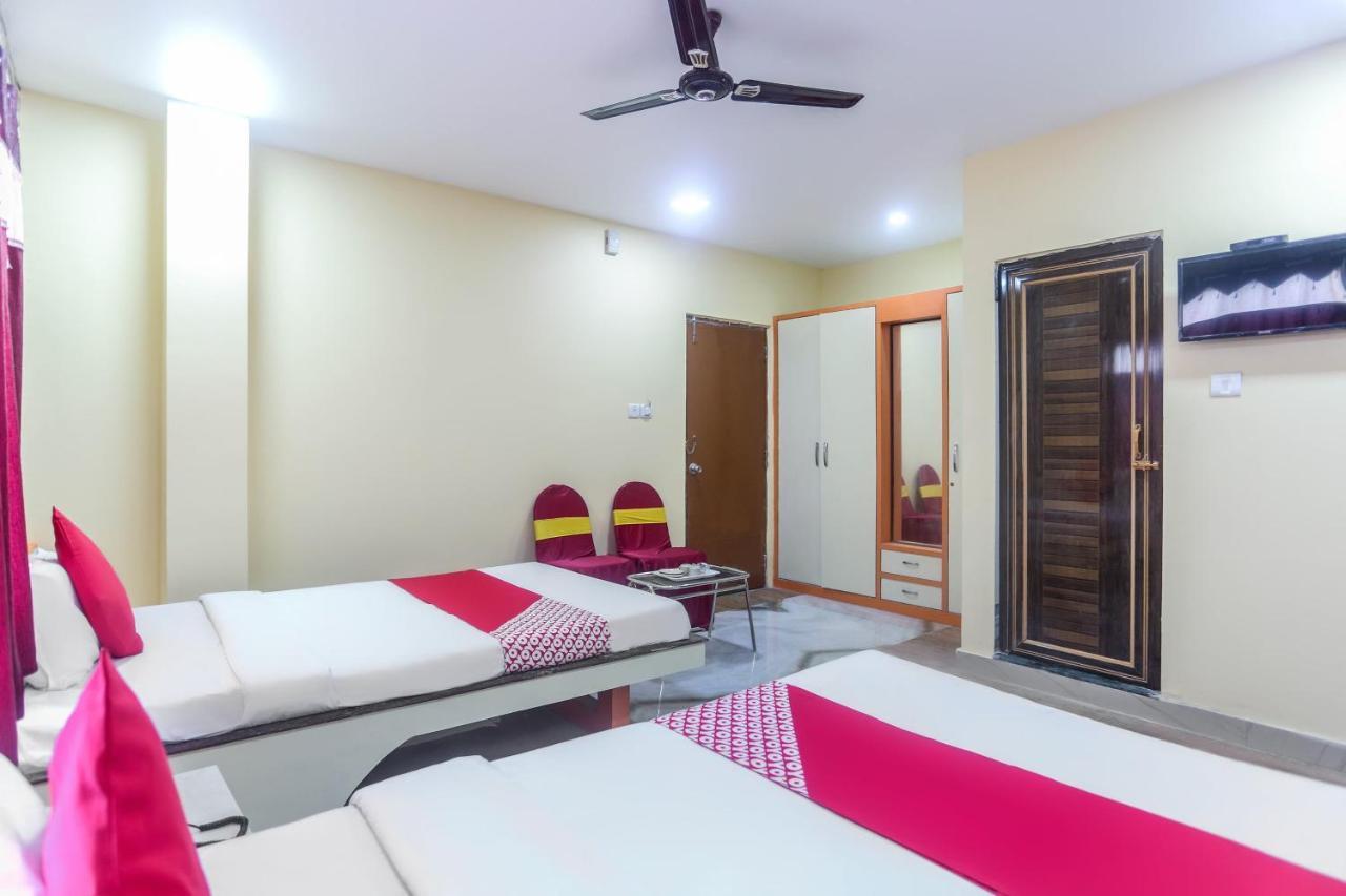 Oyo 60771 New Puri Hotel Dış mekan fotoğraf